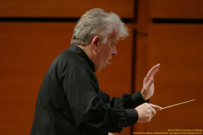 Nona di Beethoven Orchestra e Coro G.Verdi Claus Peter Flor