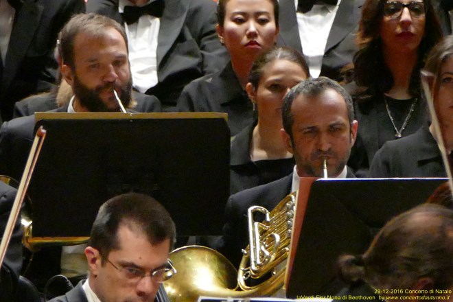 Nona di Beethoven Orchestra e Coro G.Verdi Claus Peter Flor
