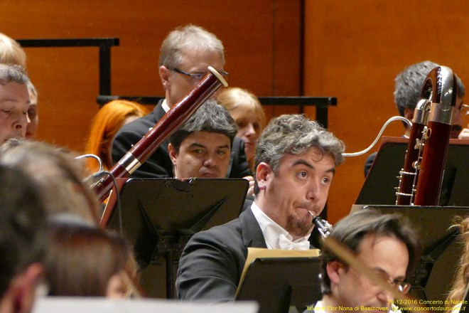 Nona di Beethoven Orchestra e Coro G.Verdi Claus Peter Flor