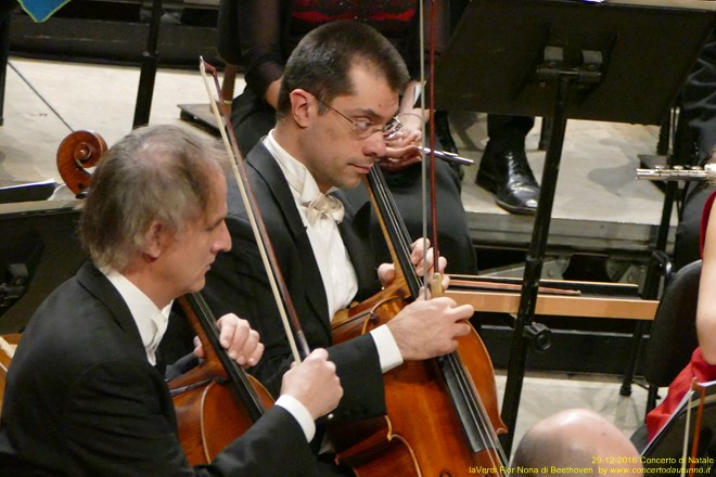 Nona di Beethoven Orchestra e Coro G.Verdi Claus Peter Flor
