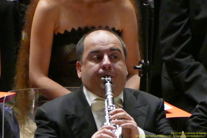 Nona di Beethoven Orchestra e Coro G.Verdi Claus Peter Flor