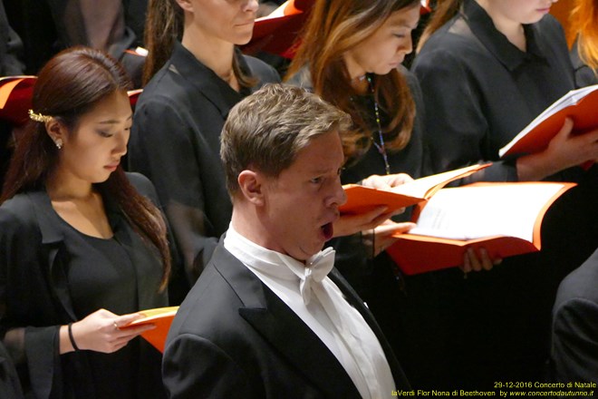 Nona di Beethoven Orchestra e Coro G.Verdi Claus Peter Flor