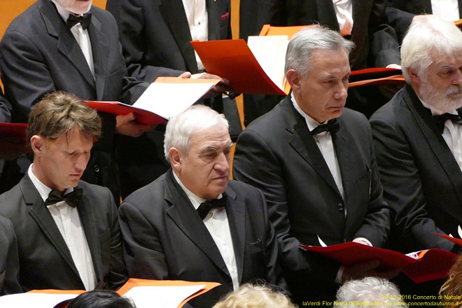 Nona di Beethoven Orchestra e Coro G.Verdi Claus Peter Flor