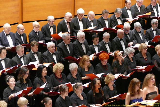 Nona di Beethoven Orchestra e Coro G.Verdi Claus Peter Flor