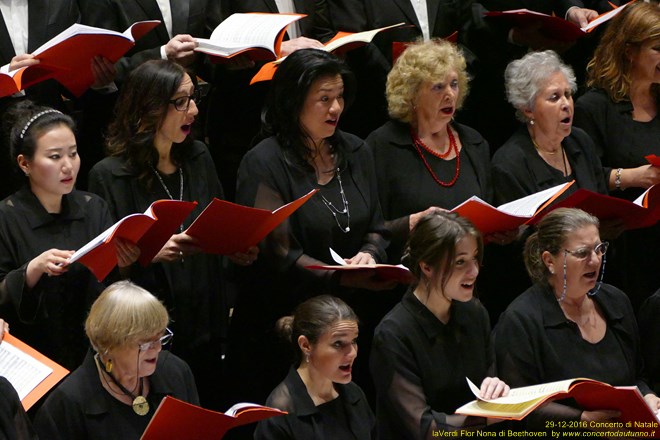 Nona di Beethoven Orchestra e Coro G.Verdi Claus Peter Flor