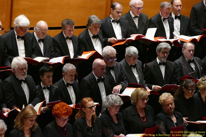 Nona di Beethoven Orchestra e Coro G.Verdi Claus Peter Flor