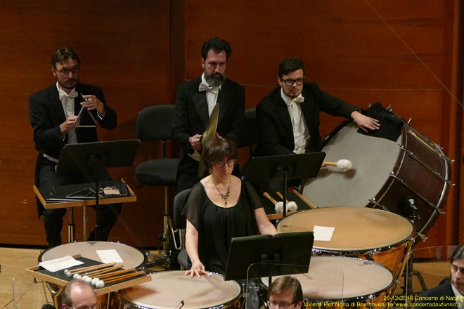 Nona di Beethoven Orchestra e Coro G.Verdi Claus Peter Flor