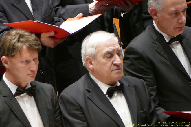 Nona di Beethoven Orchestra e Coro G.Verdi Claus Peter Flor