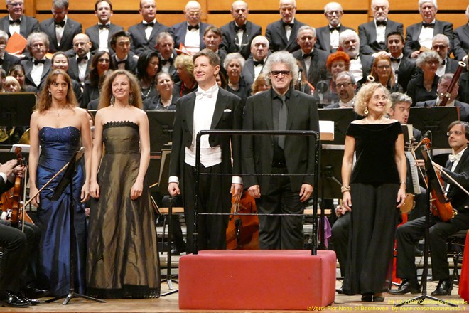 Nona di Beethoven Orchestra e Coro G.Verdi Claus Peter Flor