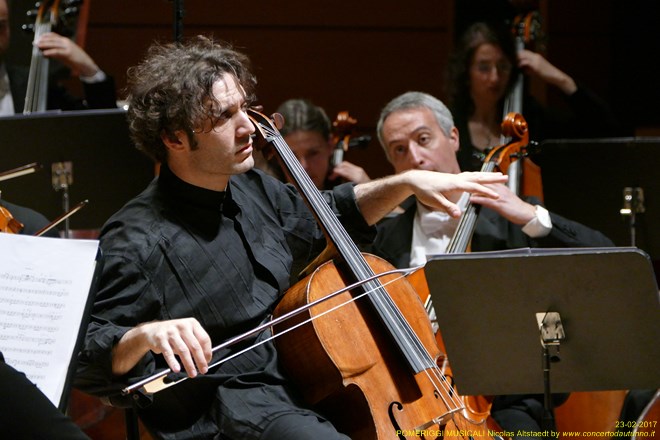 POMERIGGI MUSICALI Nicolas Altstaedt