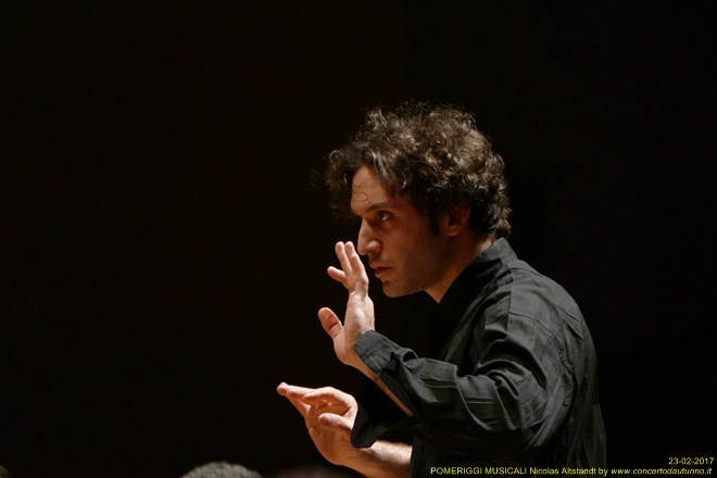 POMERIGGI MUSICALI Nicolas Altstaedt