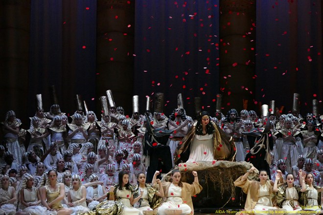 Teatro Coccia Novara AIDA 
