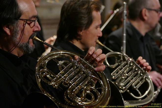 Orchestra Sanremo Arteviva Grazie