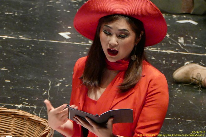 Elisir d'amore regia Alberto Oliva 