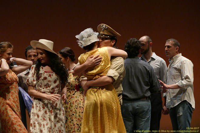 Elisir d'amore regia Alberto Oliva 