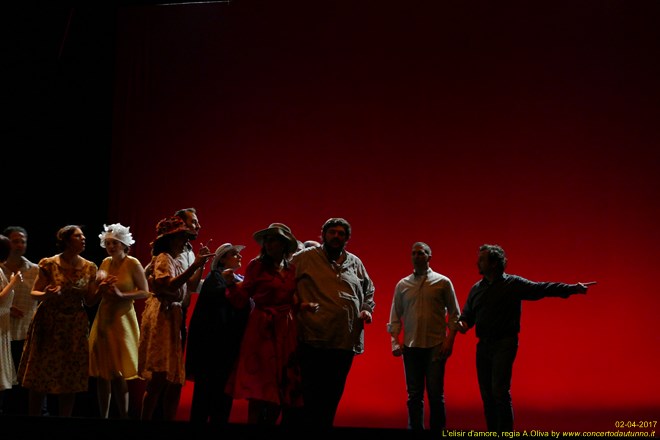 Elisir d'amore regia Alberto Oliva 