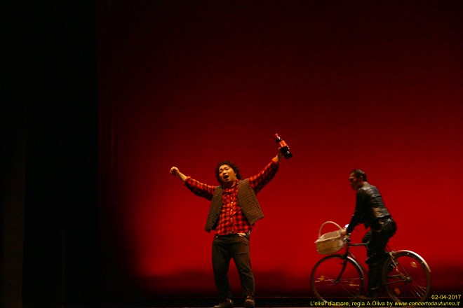 Elisir d'amore regia Alberto Oliva 