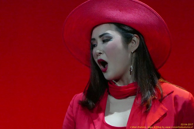 Elisir d'amore regia Alberto Oliva 
