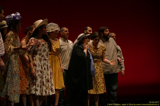 Elisir d'amore regia Alberto Oliva 