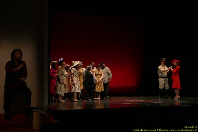 Elisir d'amore regia Alberto Oliva 