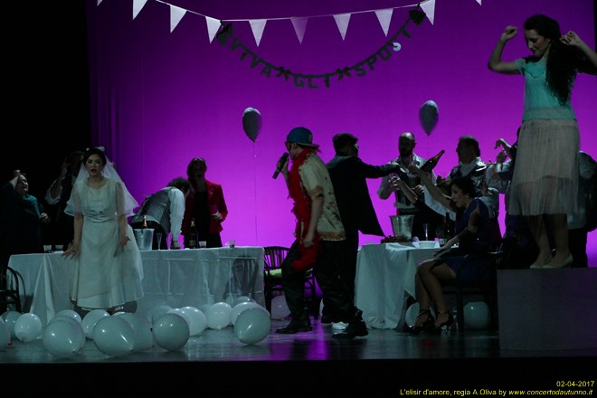 Elisir d'amore regia Alberto Oliva 