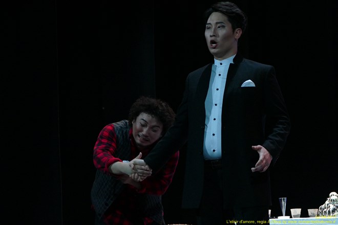 Elisir d'amore regia Alberto Oliva 