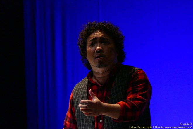 Elisir d'amore regia Alberto Oliva 