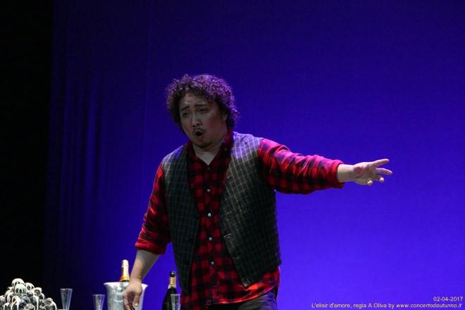 Elisir d'amore regia Alberto Oliva 