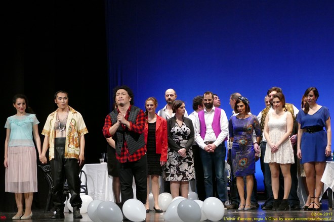 Elisir d'amore regia Alberto Oliva 