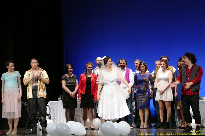 Elisir d'amore regia Alberto Oliva 
