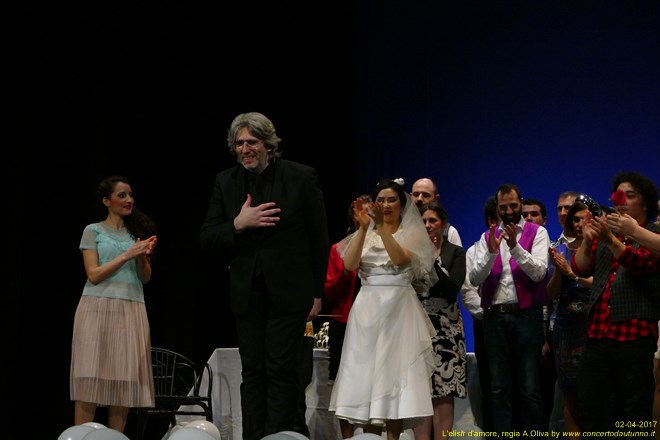 Elisir d'amore regia Alberto Oliva 