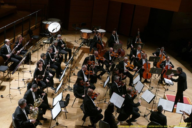 Pomeriggi Musicali Pavel Berman (Direttore) e Gennaro Cardaropoli (Violino)