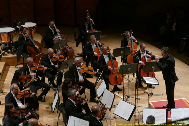 Pomeriggi Musicali Pavel Berman (Direttore) e Gennaro Cardaropoli (Violino)