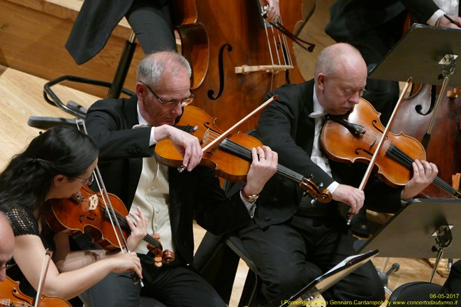 Pomeriggi Musicali Pavel Berman (Direttore) e Gennaro Cardaropoli (Violino)