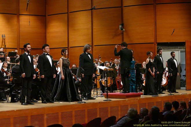 laVerdi Gianni Schicchi John Axelrod