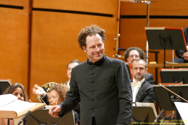 laVerdi Gianni Schicchi John Axelrod