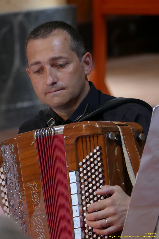 Luca Maggioni  viola e Flaviano Braga - bandoneon e fisarmonica