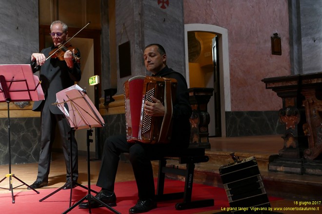 Luca Maggioni  viola e Flaviano Braga - bandoneon e fisarmonica