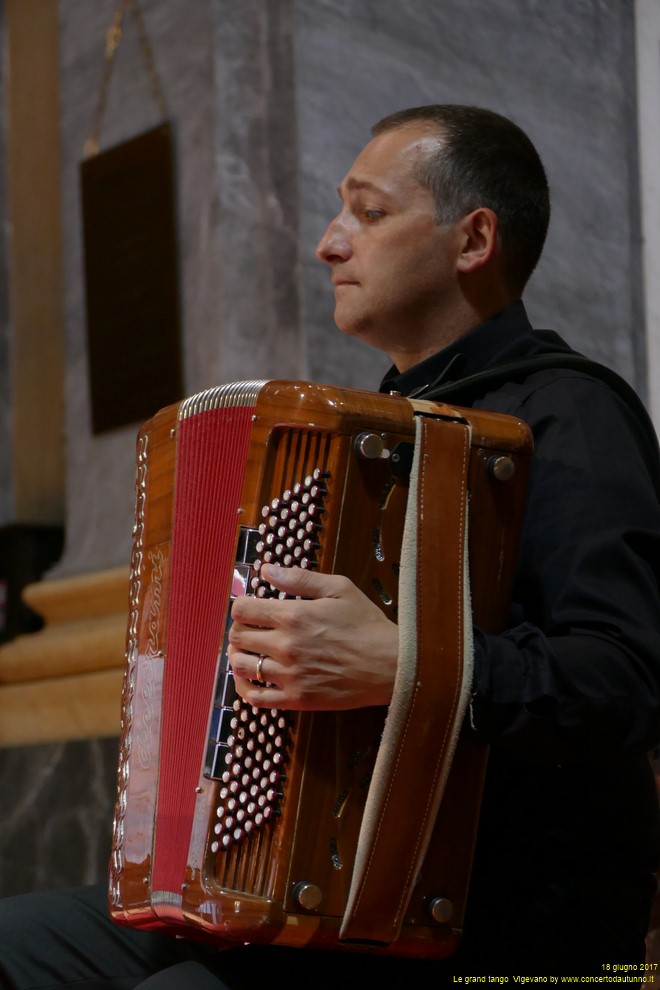 Luca Maggioni  viola e Flaviano Braga - bandoneon e fisarmonica