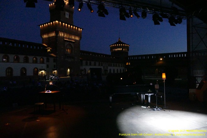 Andrea Vizzini Silent Concert Castello