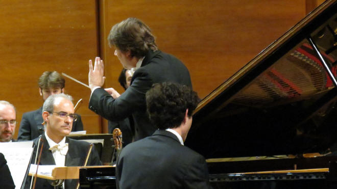 Pianoforte Leonardo Pierdomenico e Direttore Andrea Oddone