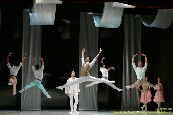 Teet Kask Lago dei Cigni Teatro di Milano