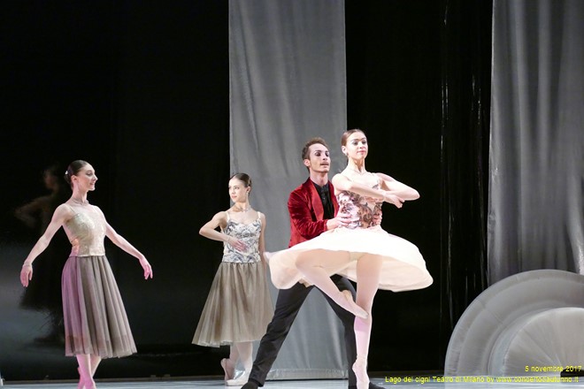 Teet Kask Lago dei Cigni Teatro di Milano