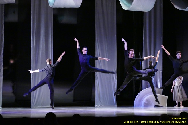 Teet Kask Lago dei Cigni Teatro di Milano