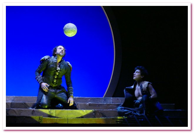 Alberto Oliva Salom Teatro Litta