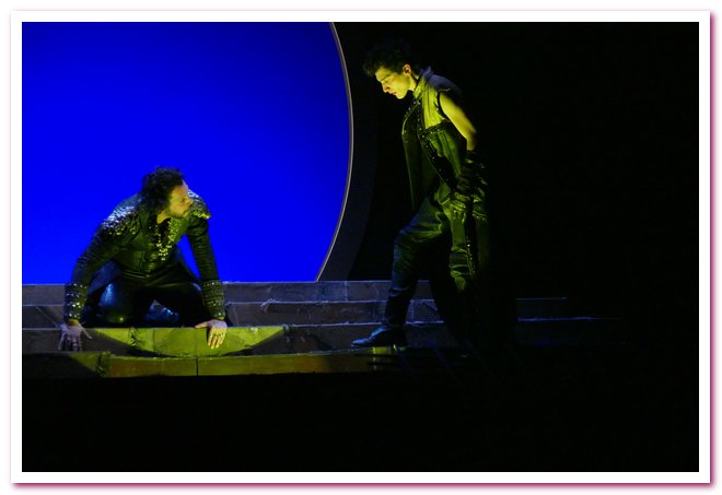 Alberto Oliva Salom Teatro Litta