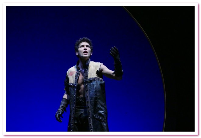 Alberto Oliva Salom Teatro Litta