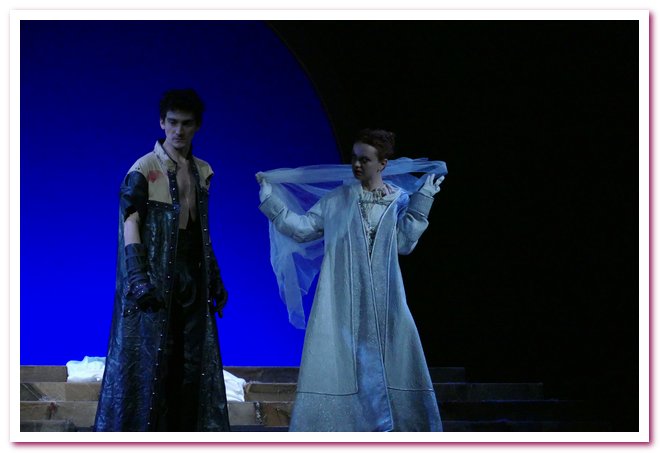 Alberto Oliva Salom Teatro Litta