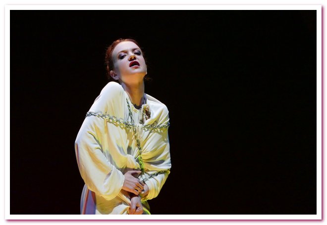 Alberto Oliva Salom Teatro Litta