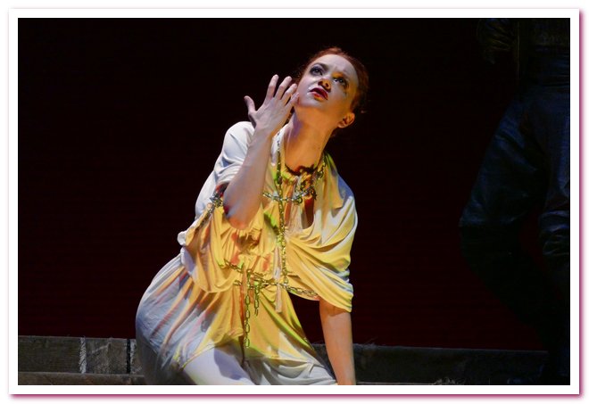 Alberto Oliva Salom Teatro Litta